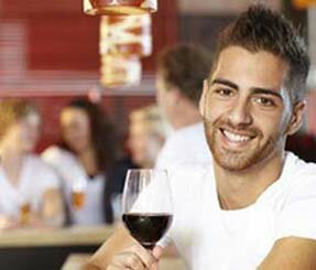 sortir seul pour faire des rencontres